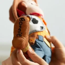 Disney Woody Plush – Toy Story 4 – Medium 18 1/2'' 11 Disney Woody Plush – Toy Story 4 – Medium 18 1/2'' -Disney 1231000444633 4