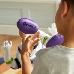 Disney Buzz Lightyear Plush – Toy Story 4 – Medium 17'' 13 Disney Buzz Lightyear Plush – Toy Story 4 – Medium 17'' -Disney 1231000444636 5