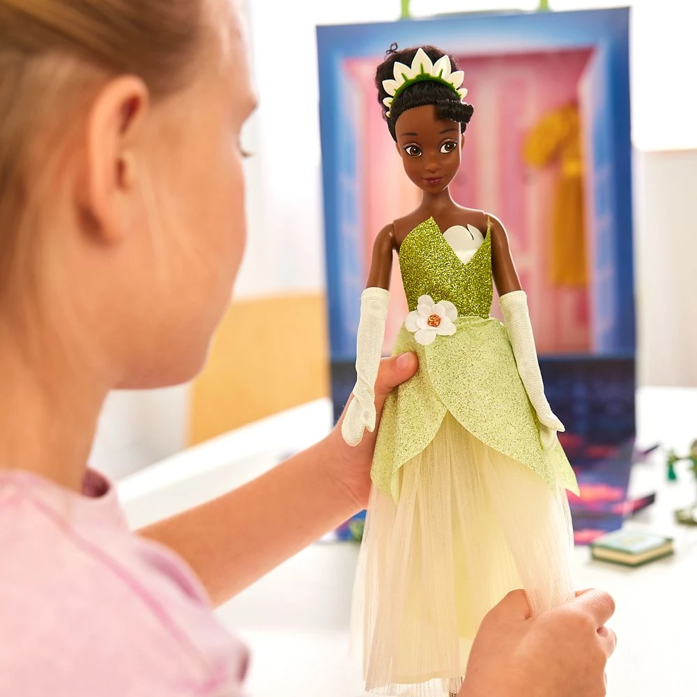 Tiana Disney Story Doll – The Princess And The Frog – 11 1/2'' 8 Tiana Disney Story Doll – The Princess And The Frog – 11 1/2'' - Image 6
