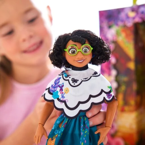 Mirabel Disney Story Doll – Encanto – 10 1/2'' - Image 3