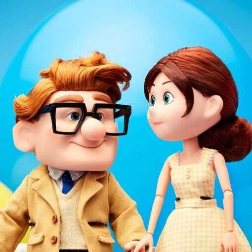 Disney Ellie And Carl Doll Set – Up 15th Anniversary – Limited Edition - Image 4