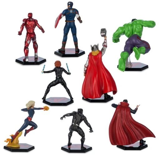 Disney Avengers Deluxe Figure Play Set - Image 2