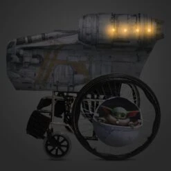 Disney Star Wars: The Mandalorian Wheelchair Cover Set -Disney 2890107019132 5