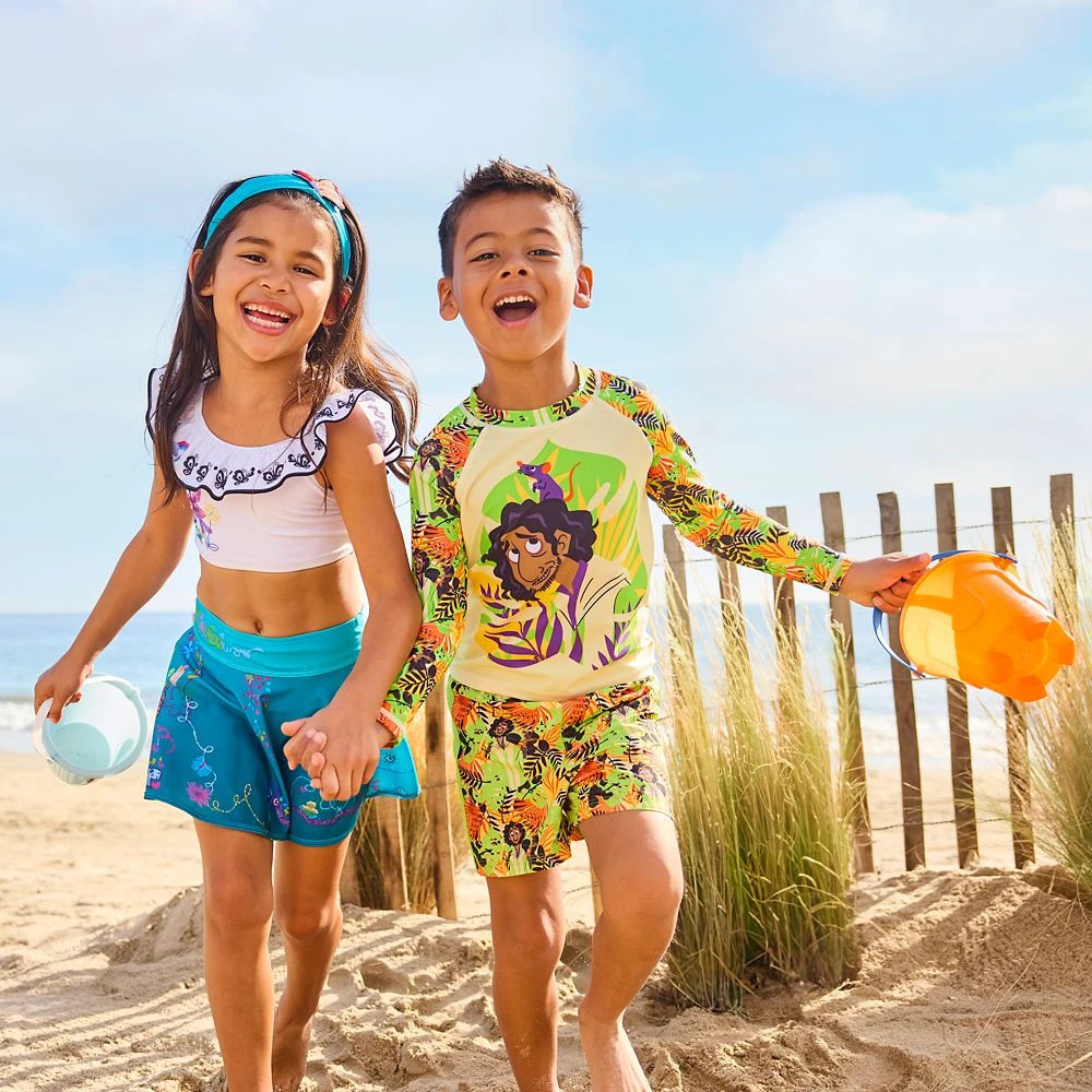 Disney Bruno Rash Guard For Boys – Encanto 8 Disney Bruno Rash Guard For Boys – Encanto - Image 6