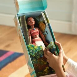Disney Moana Classic Doll – 10 1/2'' -Disney 6001040901702 9