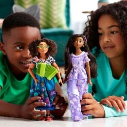 Disney Mirabel Singing Doll – Encanto 18 Disney Mirabel Singing Doll – Encanto -Disney 6002059731814 6