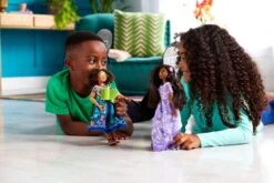 Disney Mirabel Singing Doll – Encanto 19 Disney Mirabel Singing Doll – Encanto -Disney 6002059731814 7