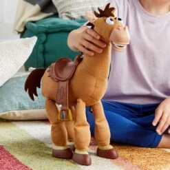 Disney Bullseye Interactive Action Figure With Sound – Toy Story – 18'' -Disney 6101036512837 5