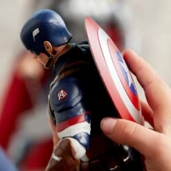 Disney Captain America Talking Action Figure -Disney 6101047624063 8