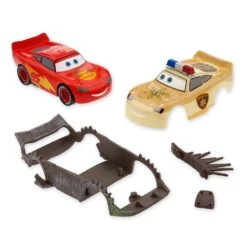 Disney Lightning McQueen Die Cast Set – Cars On The Road