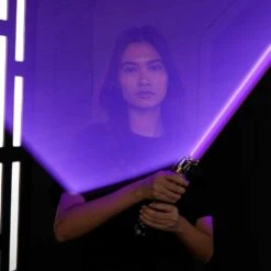 Disney Mace Windu Legacy Custom LIGHTSABER Collectible Set – Star Wars -Disney 6106047623984 5