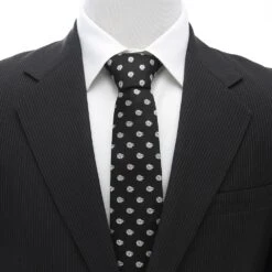 Disney Millennium Falcon Silk Tie For Adults – Star Wars -Disney 6730059361475 4